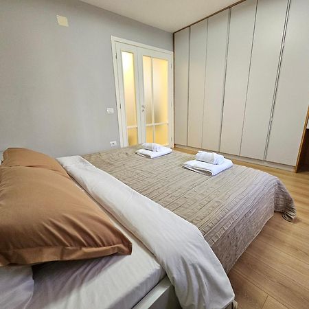 Valentino'S Nest Apartment Tirana Exterior photo